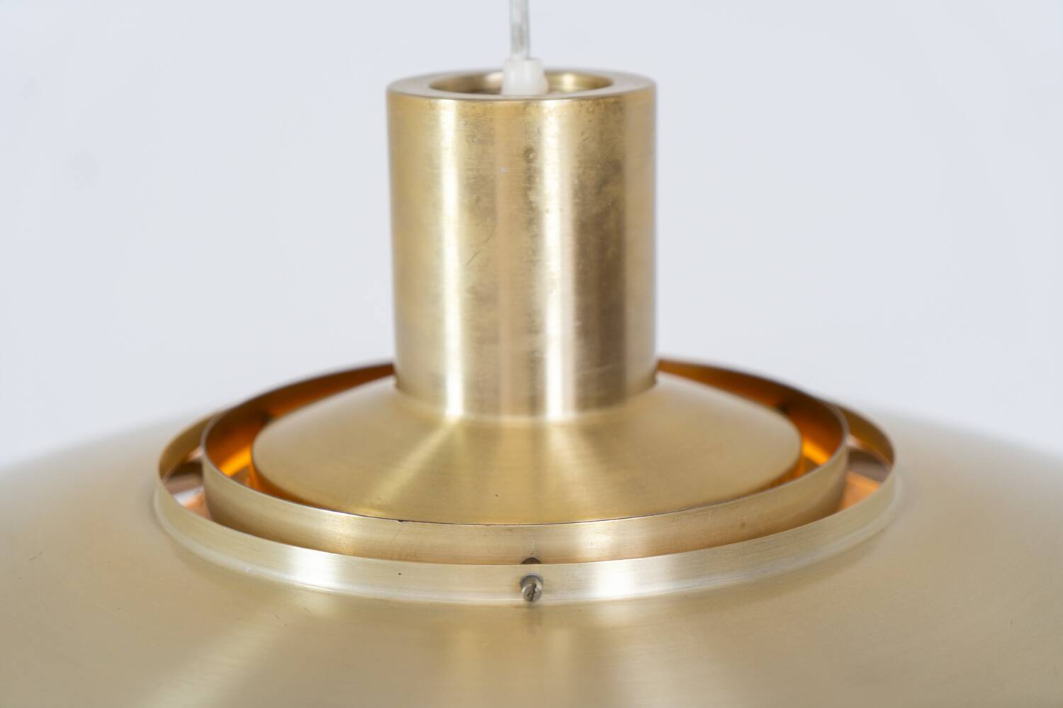 Première suspension en laiton « P376 » de Jørgen Kastholm & Preben Fabricius