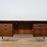 Mid-Century Rosewood Freestanding Desk Model 207 by Arne Vodder for Sibast,