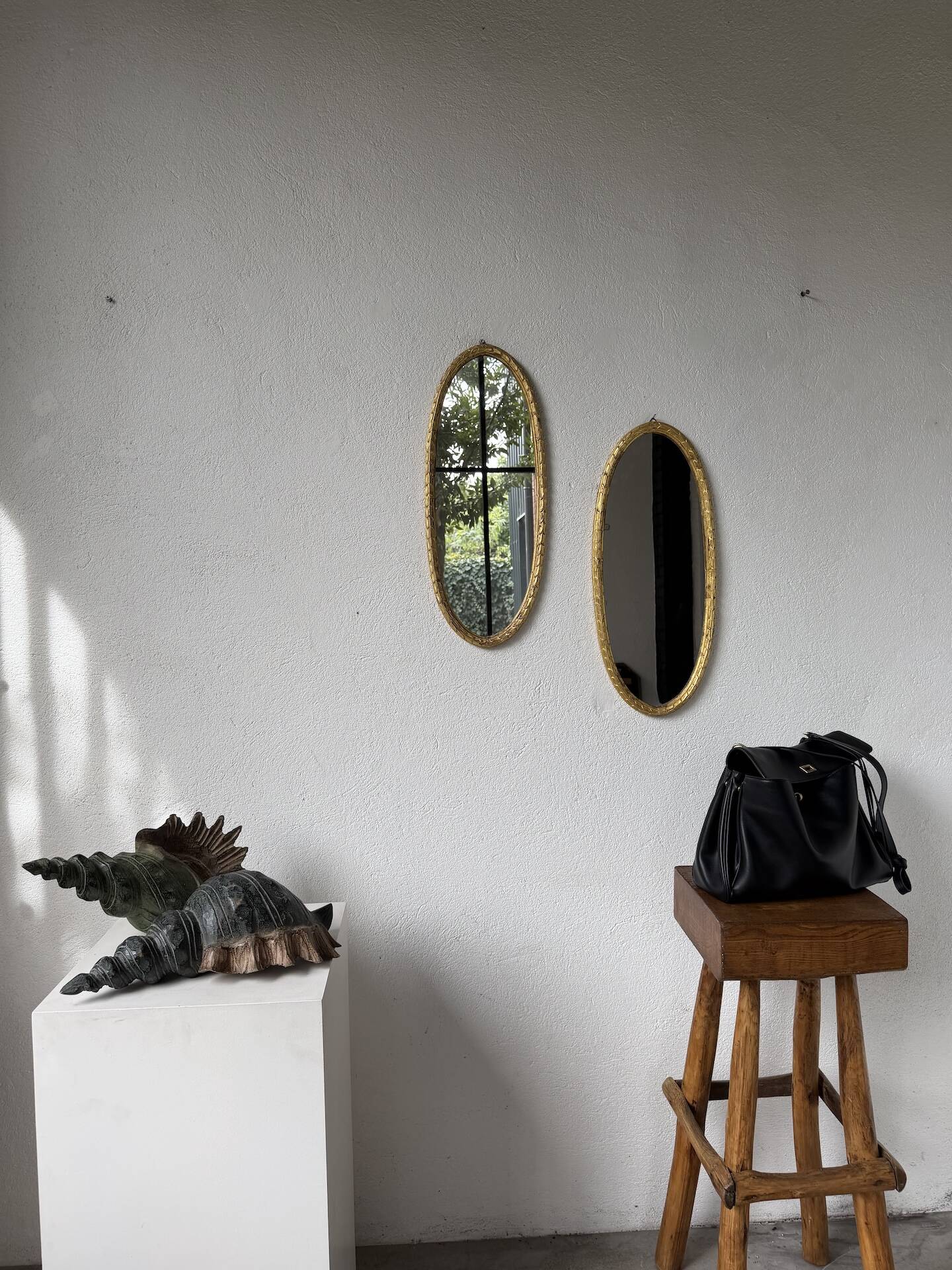 Pair of oval mirrors 1900 gilded stucco