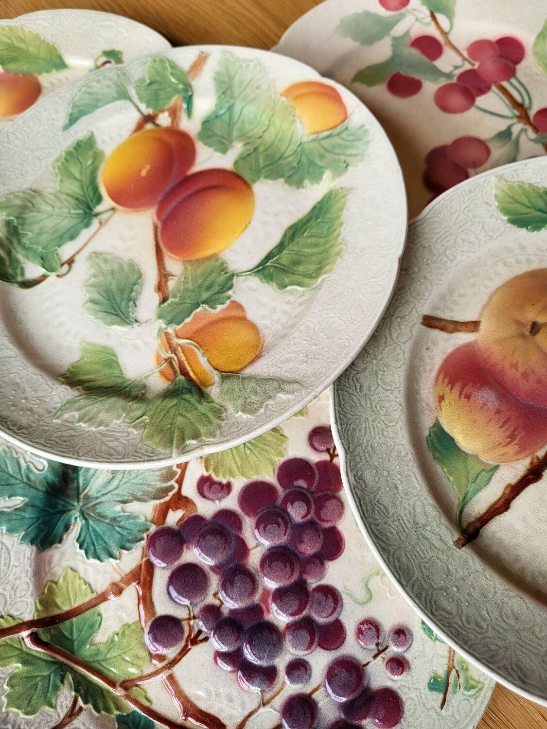 Set of 6 Art Nouveau Barbotine St Clément plates