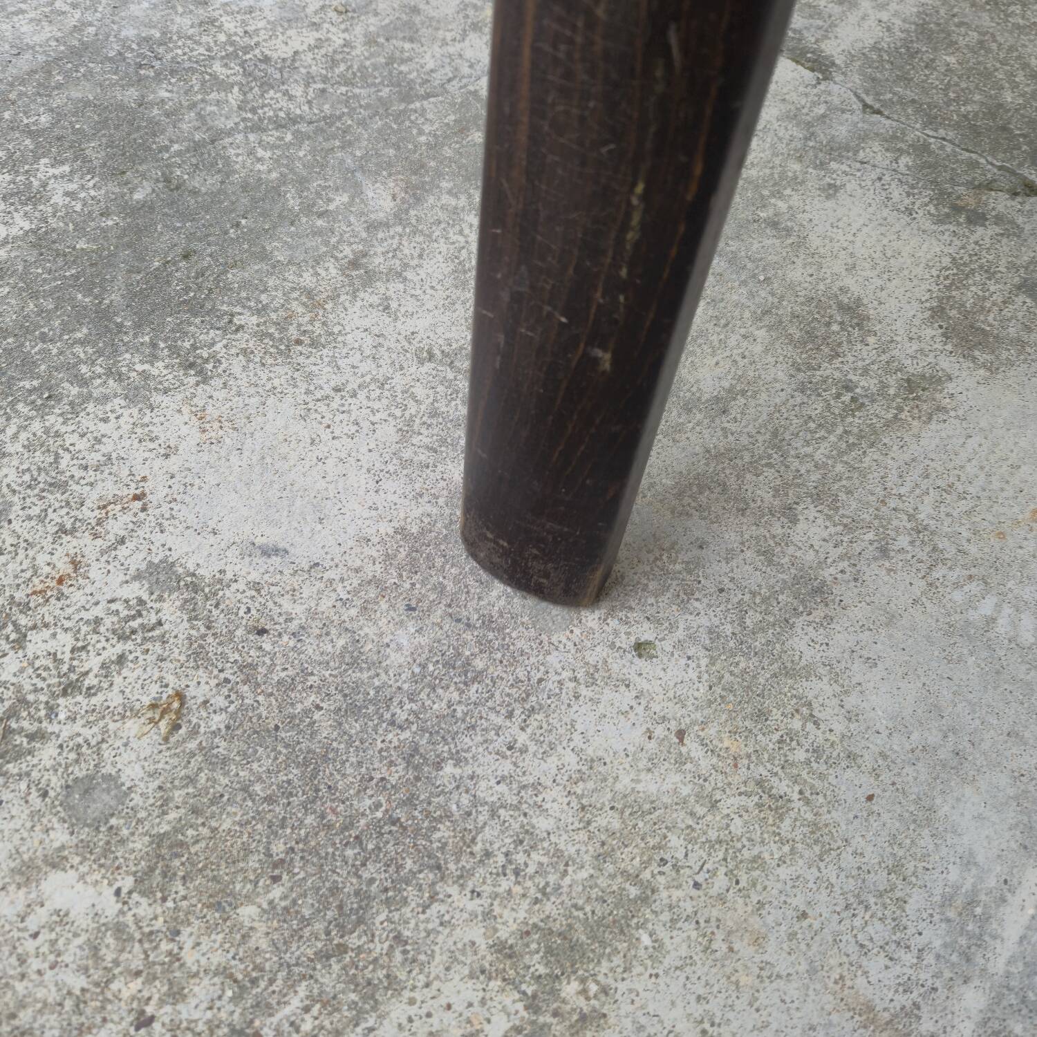 1930s Art Deco Round Coffee Table