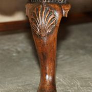 Victorian restored George II style high-back leather canapé