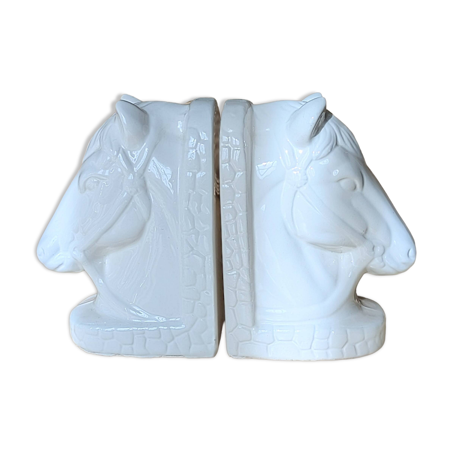 Magnificent pair of vintage ceramic bookends (D-0038)