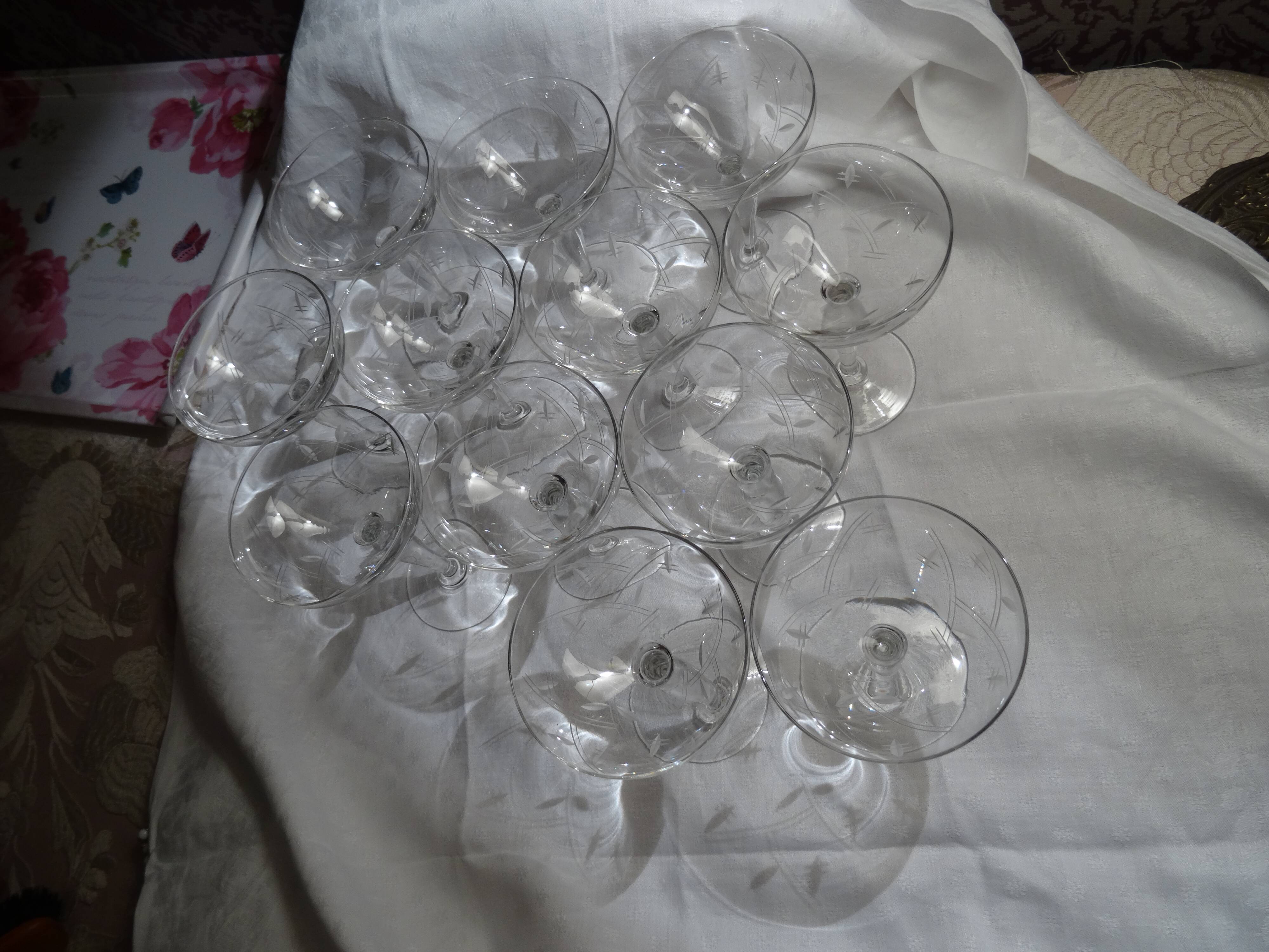 Lot de 12 coupes à champagne