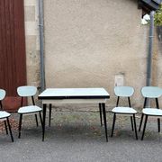 Table et chaises Formica