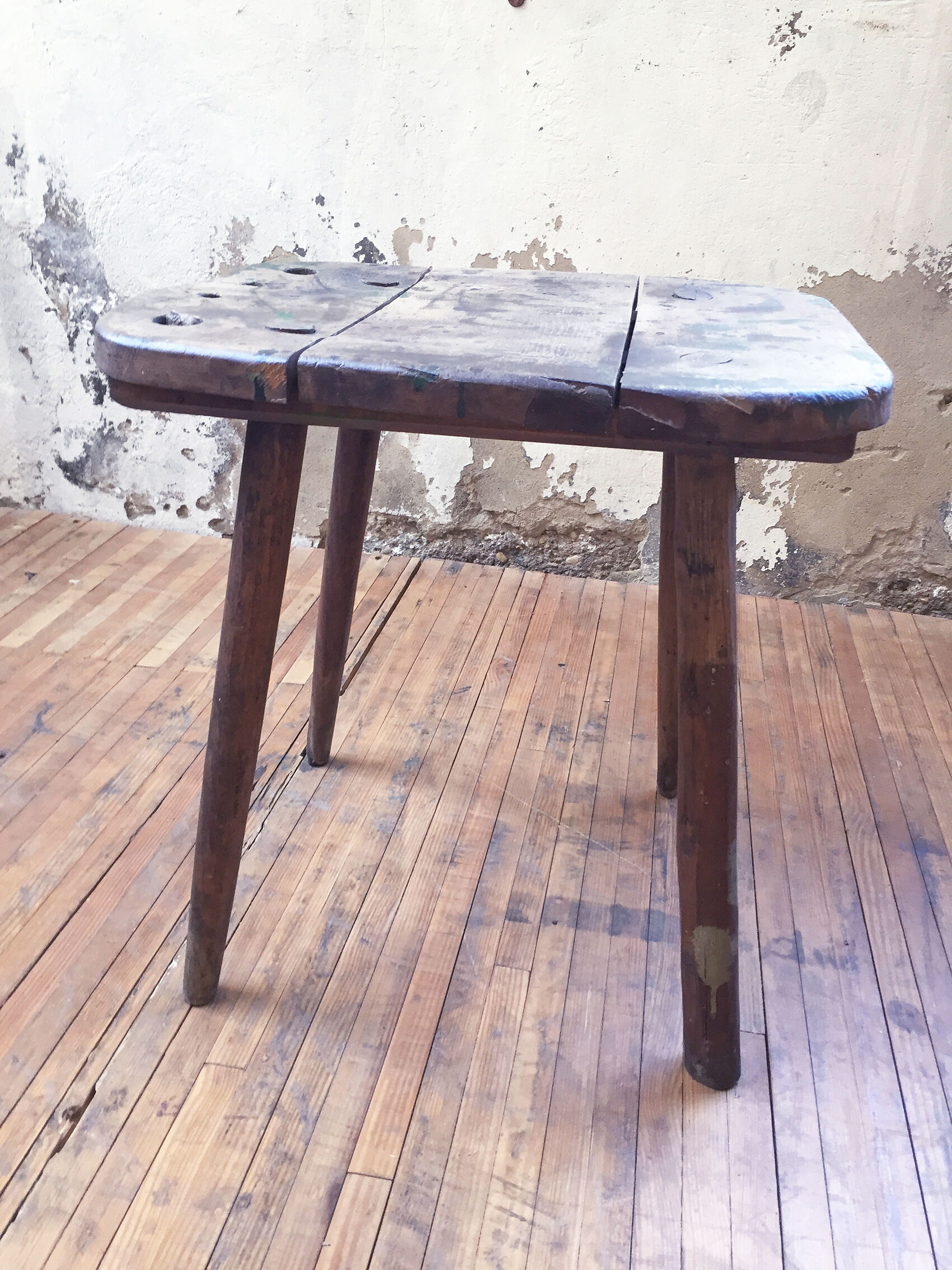 Workshop painter's stool