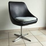 Shell armchair