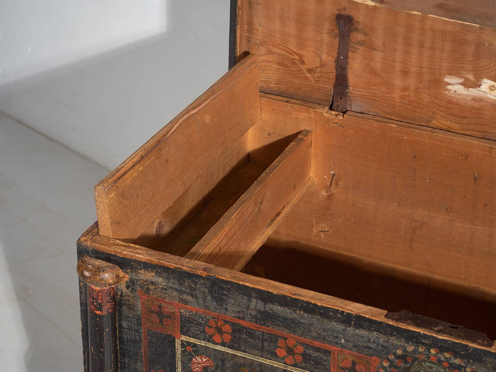 Antique painted chest (c.1870) #28