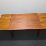 Teak Danish design dining table by Henning Kjaernulf
