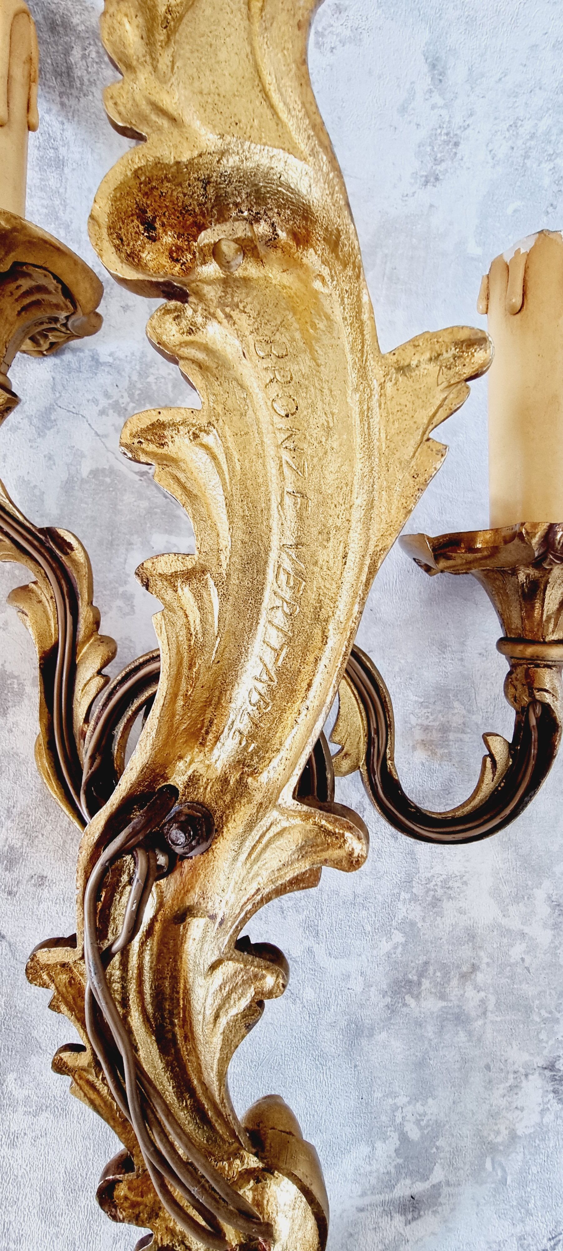 Pair of wall sconces in real bronze Louis XVI style