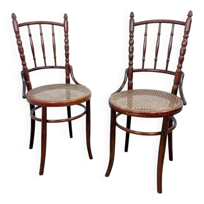Ensemble de deux chaises anciennes Fischel en bois courbé – Chaises de café de Vienne – Siège en osier
