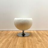 Ball armchair, Via Della Spiga