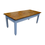 Farm table