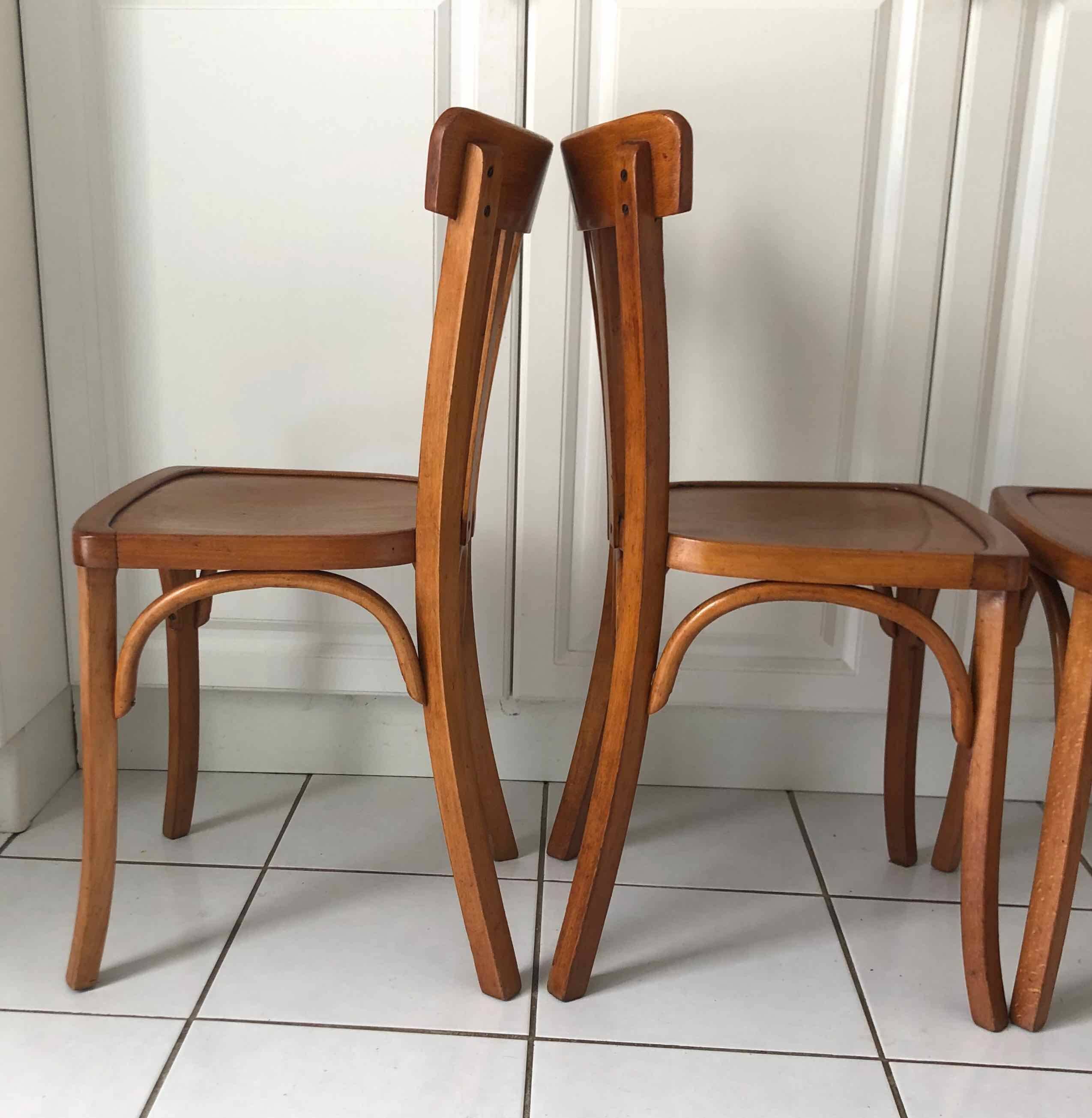 4 chaises bistrot années 50 type Baumann