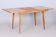 Table extensible tchèque des années 1950 en hêtre et frêne, attribuée à Tatra Pravenec.