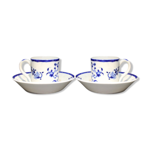 paire de tasses en porcelaine