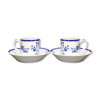 Pair of Tournai porcelain cups