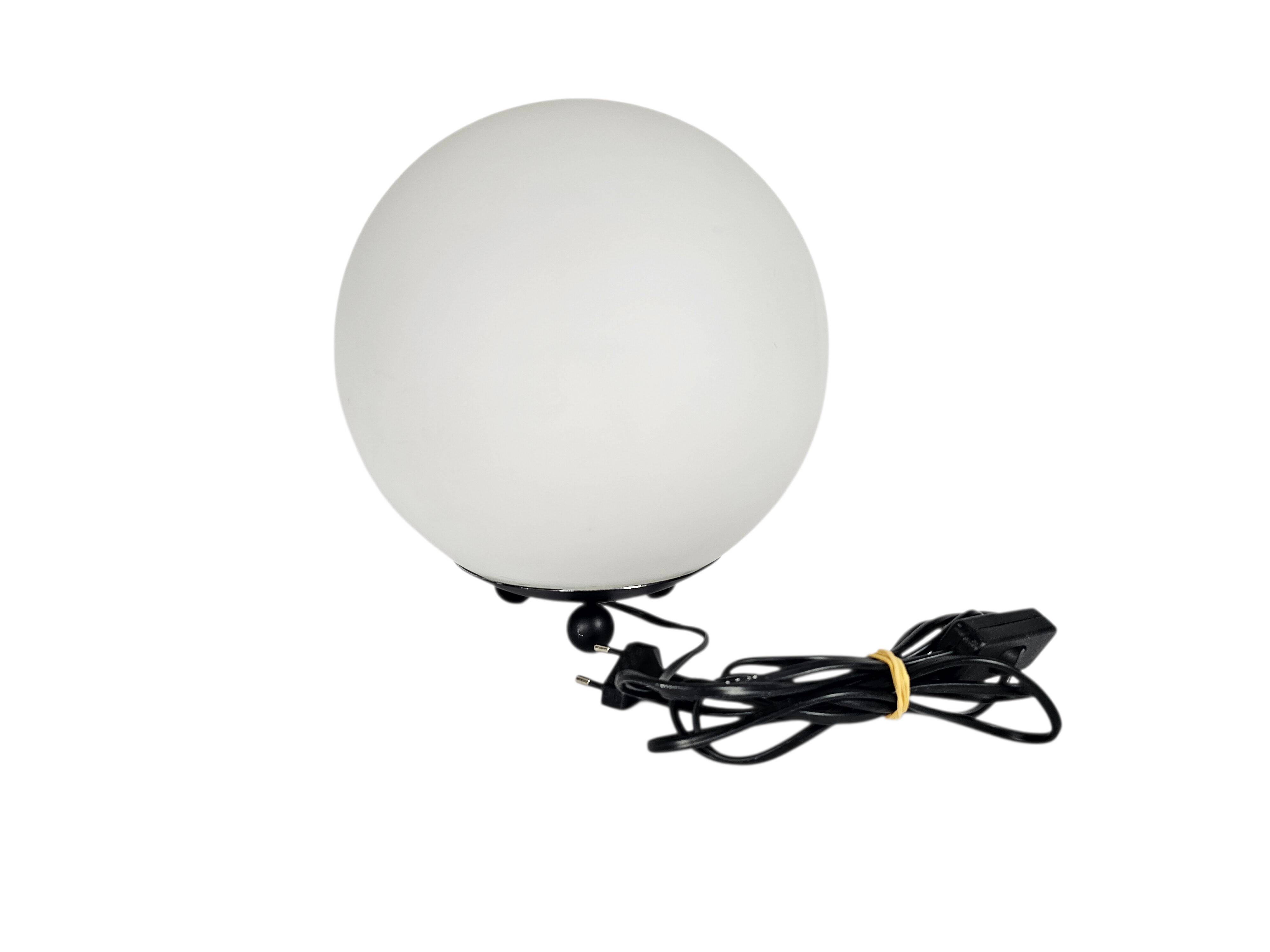 SCE - "Societe Centrale d'Eclairage France" - model Lpe Bola - 80s