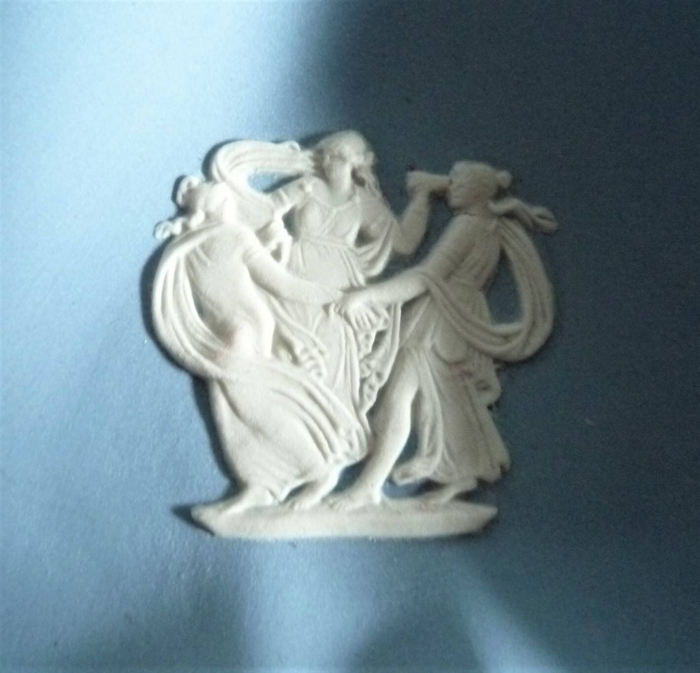 Wedgwood jasperware cup/empty pocket