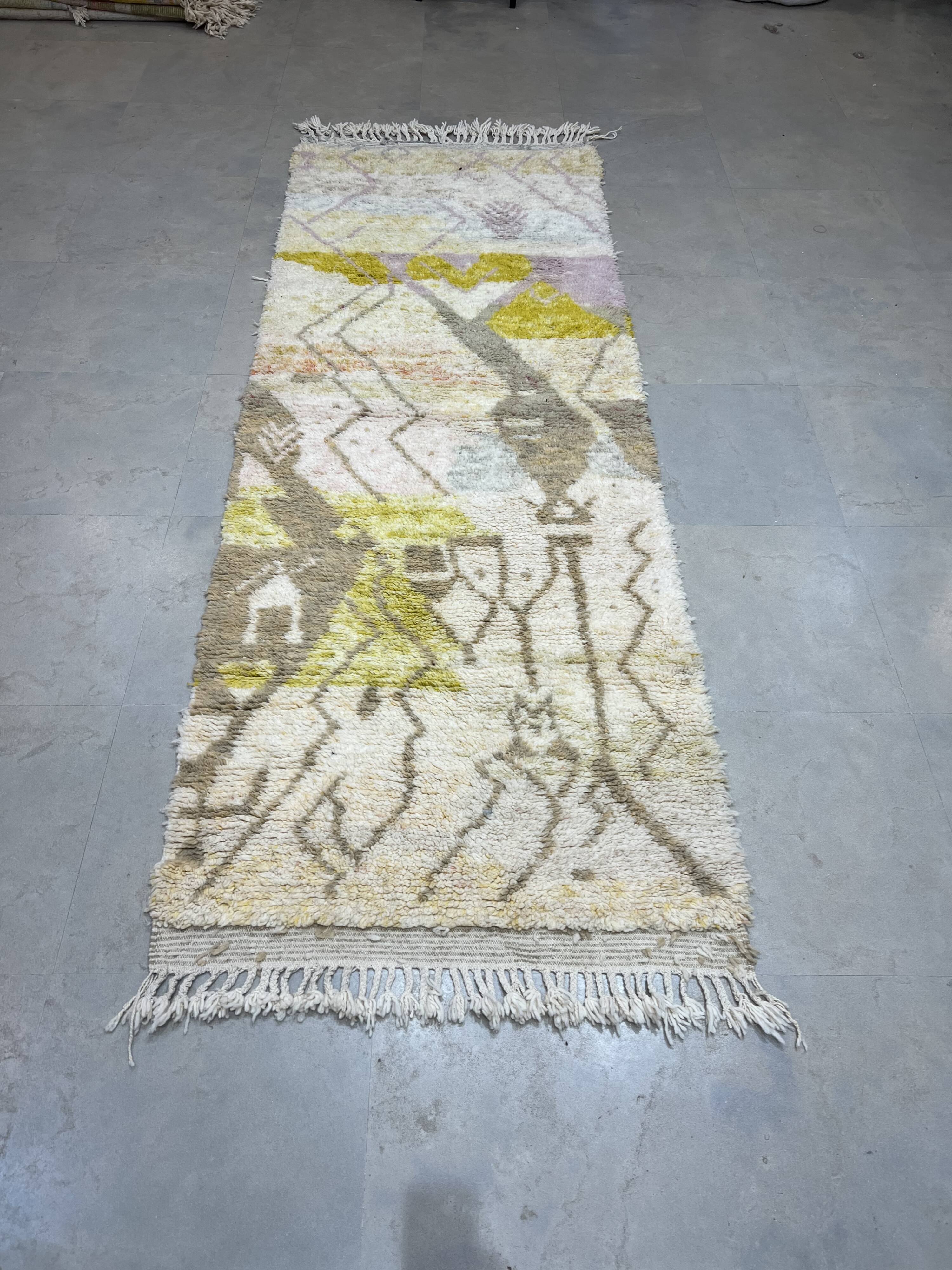 Berber art corridor carpet
