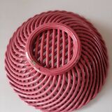 Trellis basket in pink ceramic