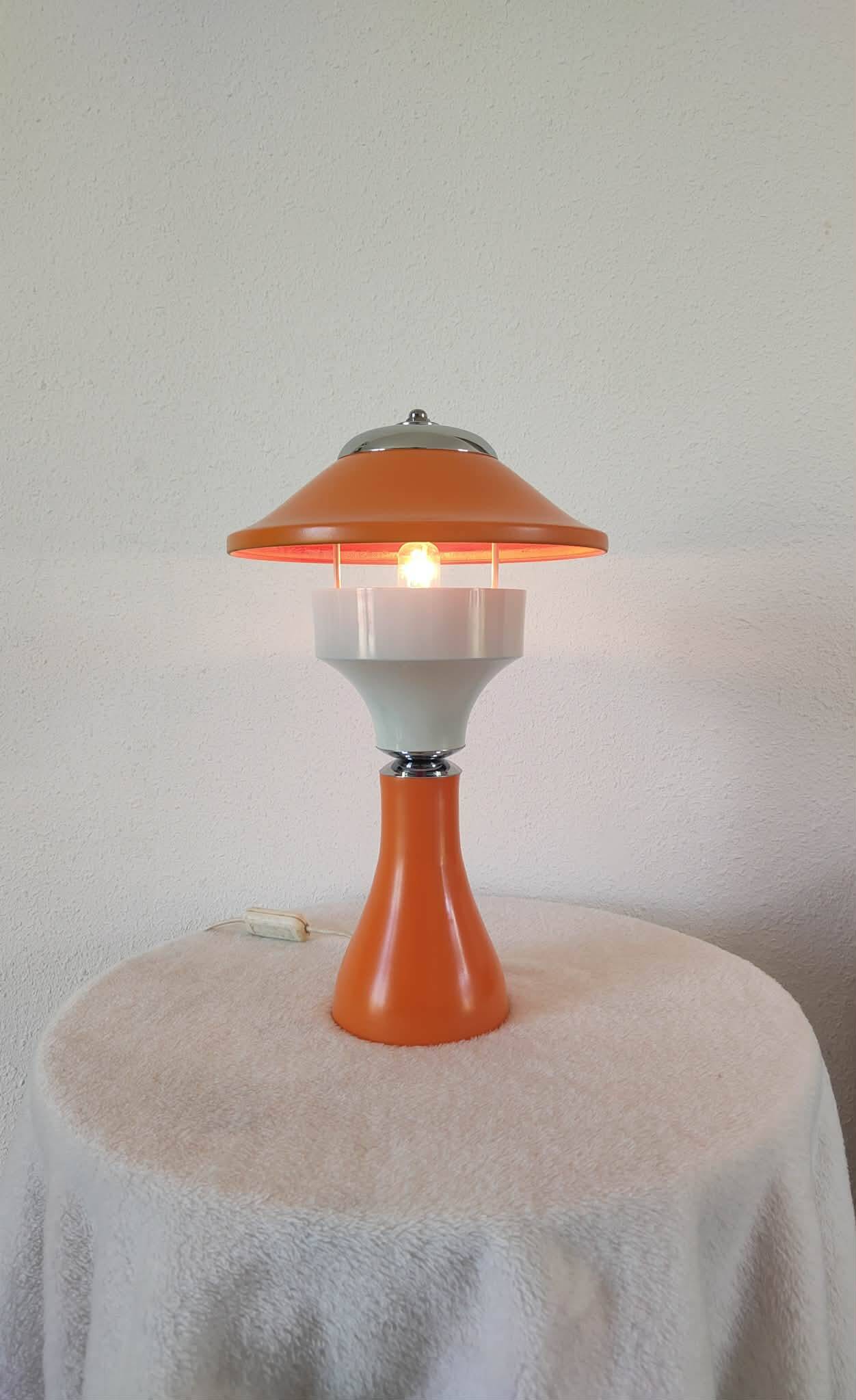 Vintage UFO lamp