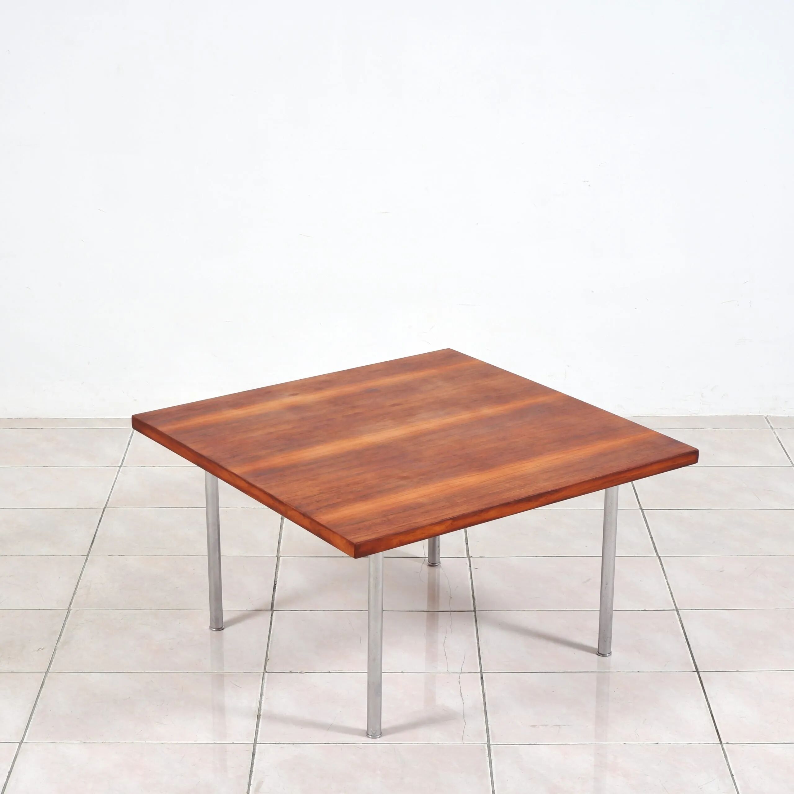 Hans Wegner coffee table rosewood by Andreas Tuck