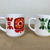 4 vintage Mobil mugs