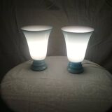 Paire de lampes opaline bleu et blanche