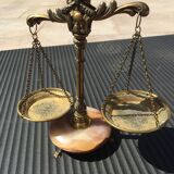 Balance décorative en onyx Justice