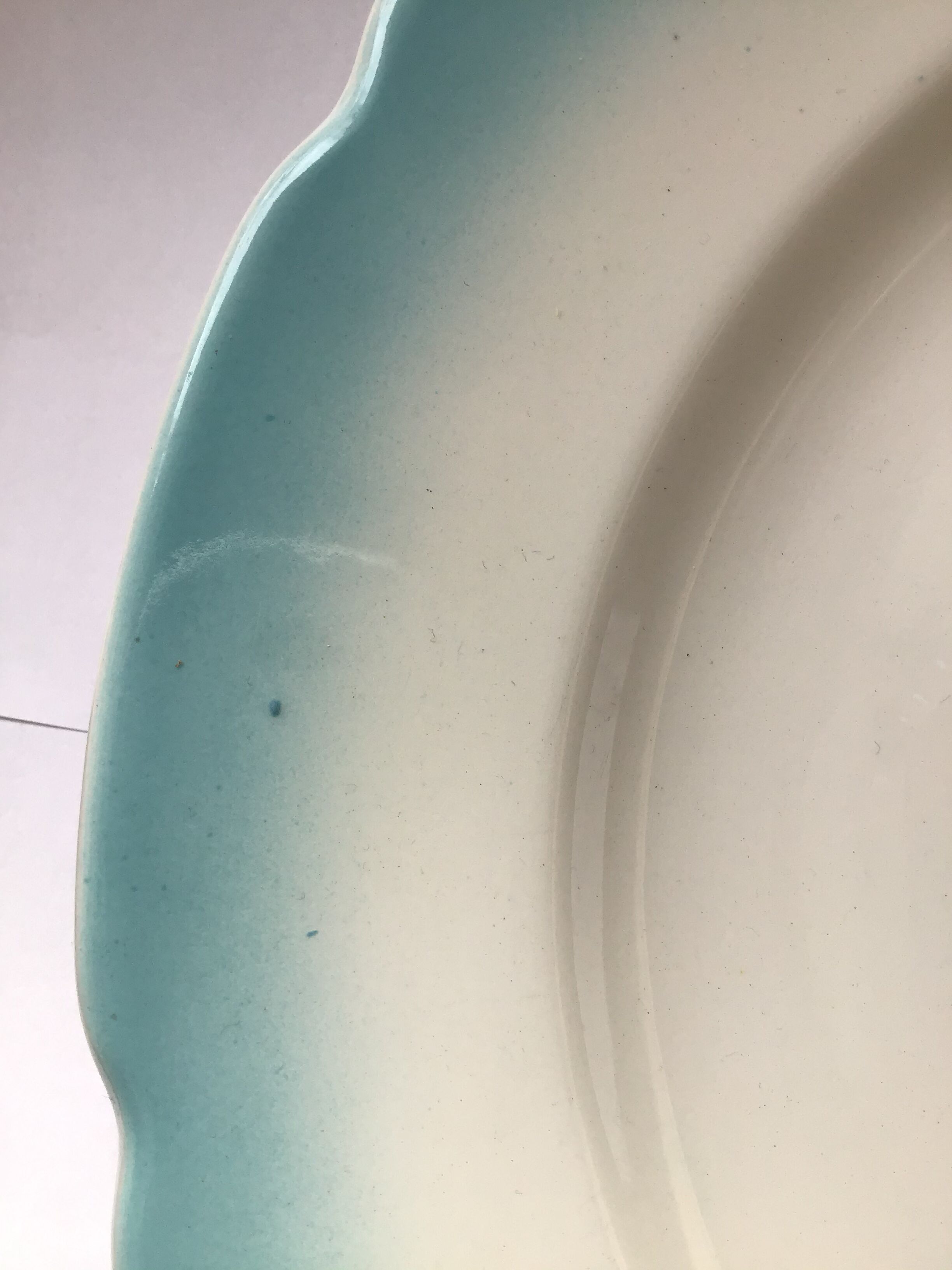 Digoin Richelieu dish festooned blue edge