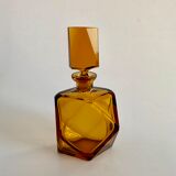 Carafe en verre en forme d’art déco