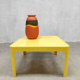 Table basse jaune vintage space age Preben fabricius