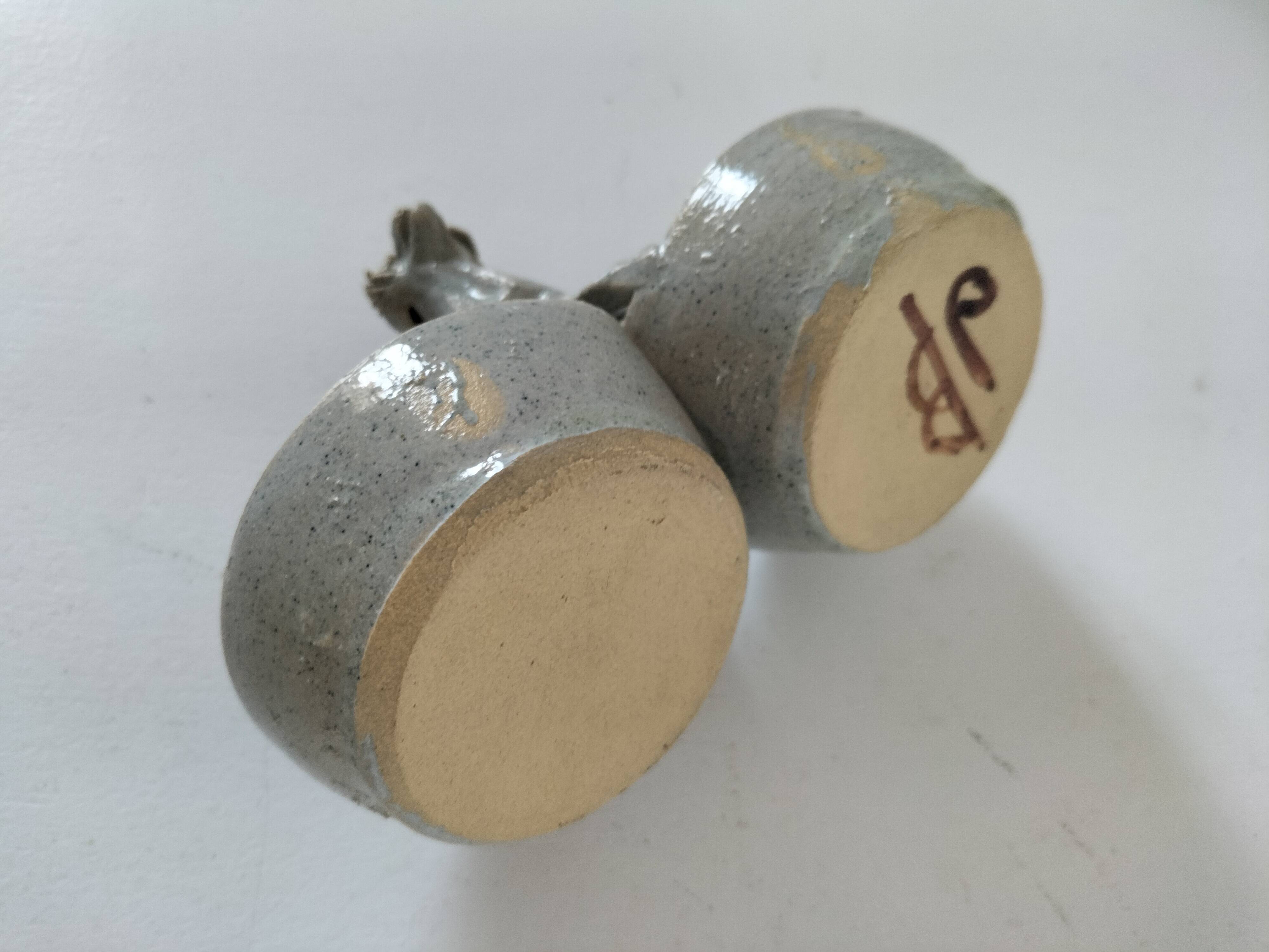 Salt and pepper shakers in glazed stoneware with dog – Handmade pottery