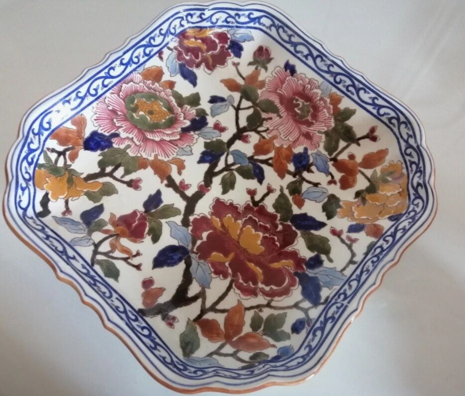 Gien peony dish hand painted