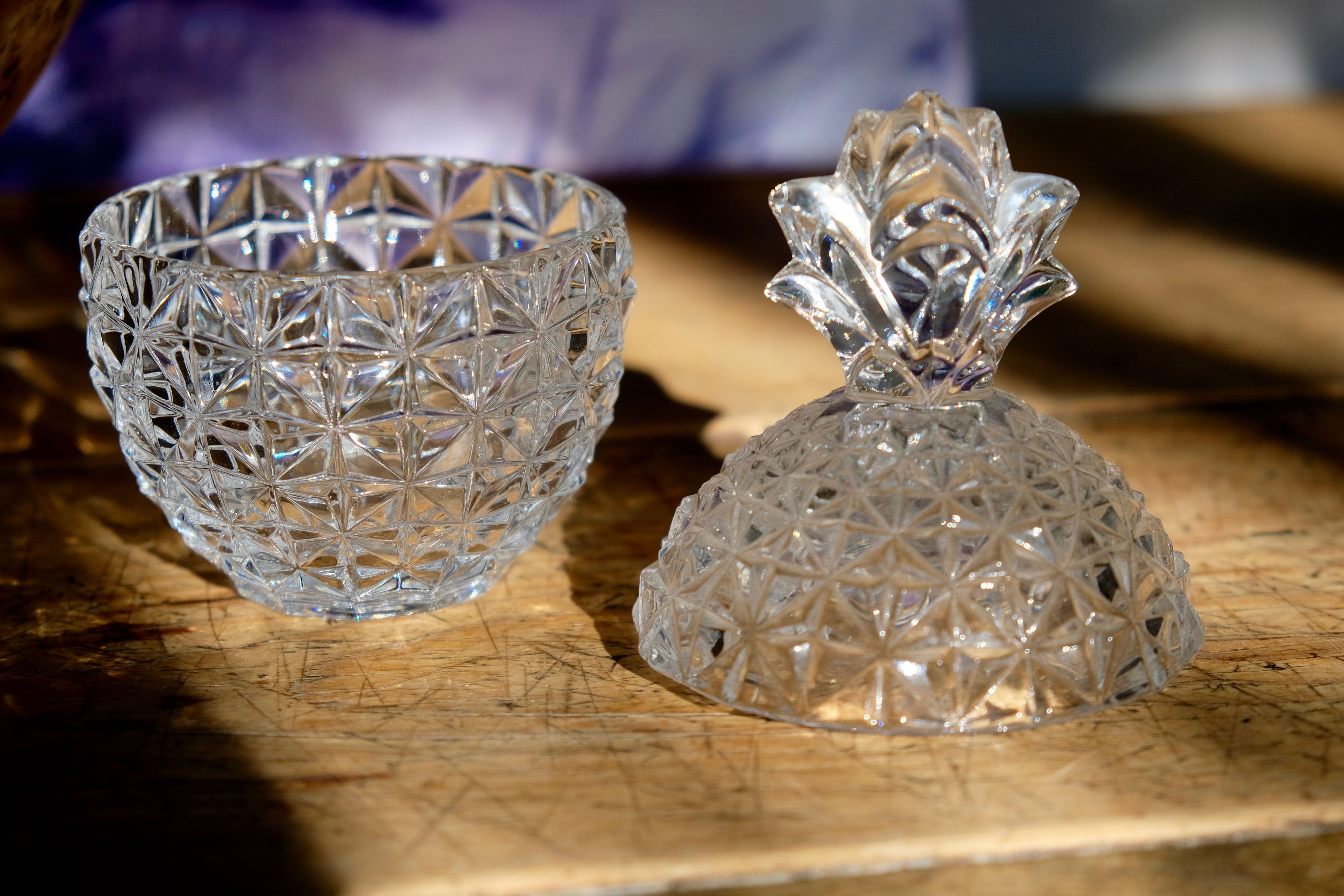 Pineapple cut crystal