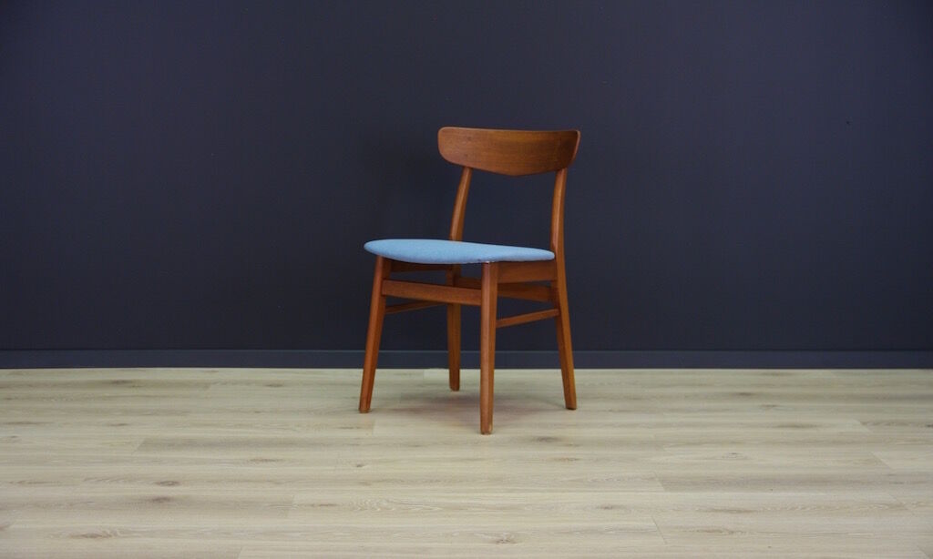 Set of 4 retro chairs from the 1960s