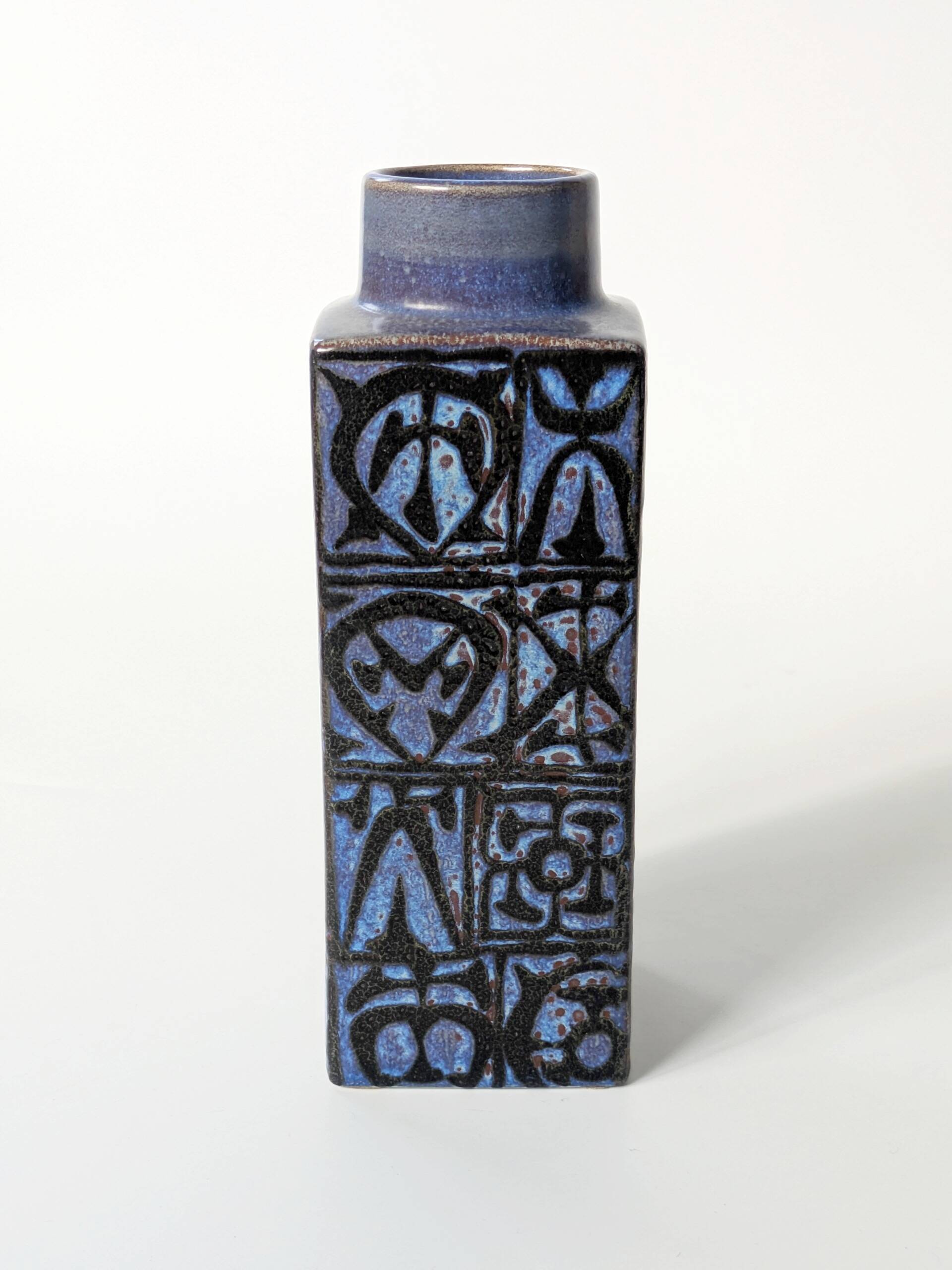 Royal Copenhagen BACA vase by Nils Thorsson, Danish ceramics, 1970s