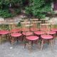Serie de 12 chaises bistrot baumann à barreaux