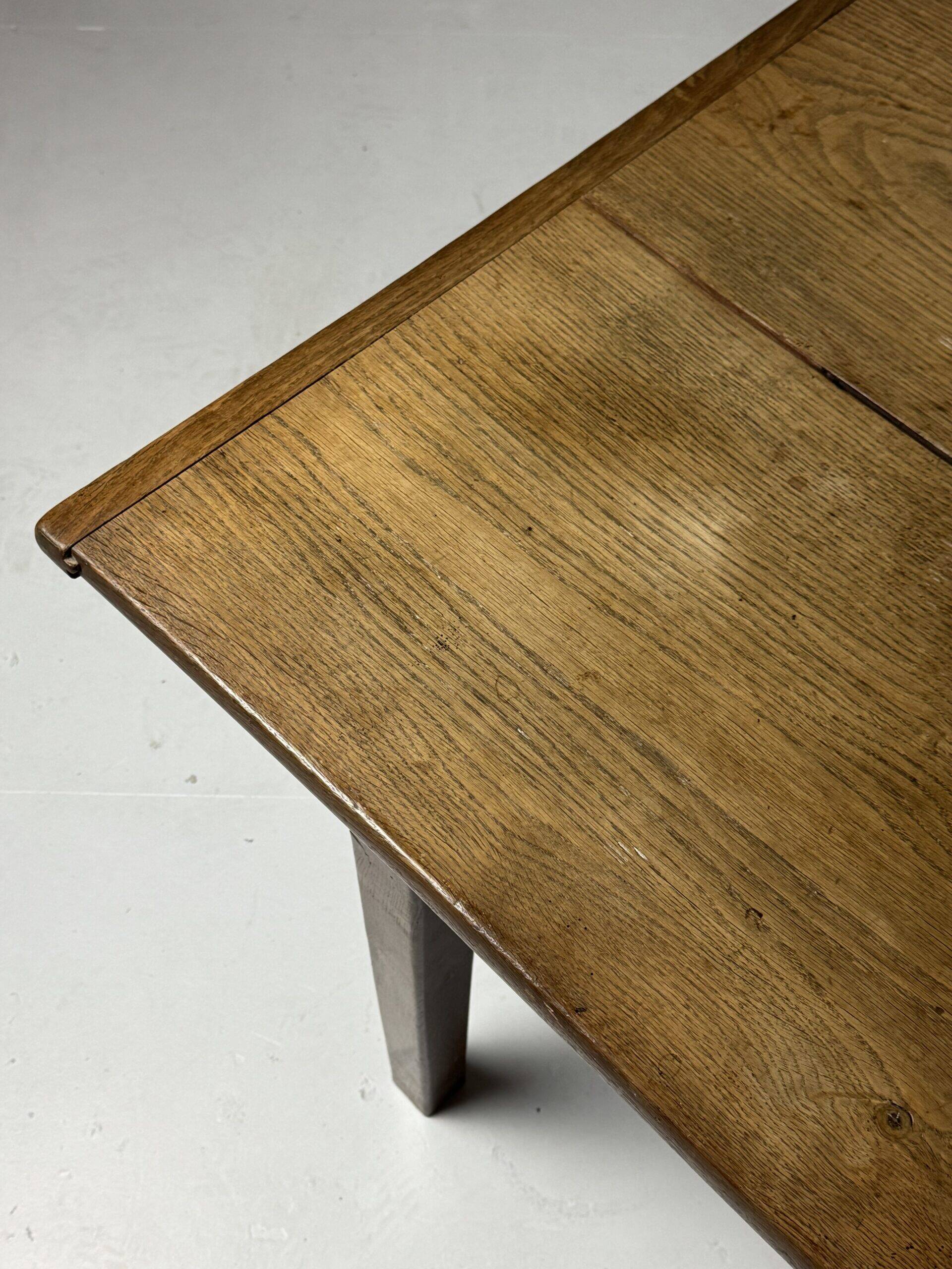 French dining table 19th century 262cm
