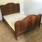 Walnut bed