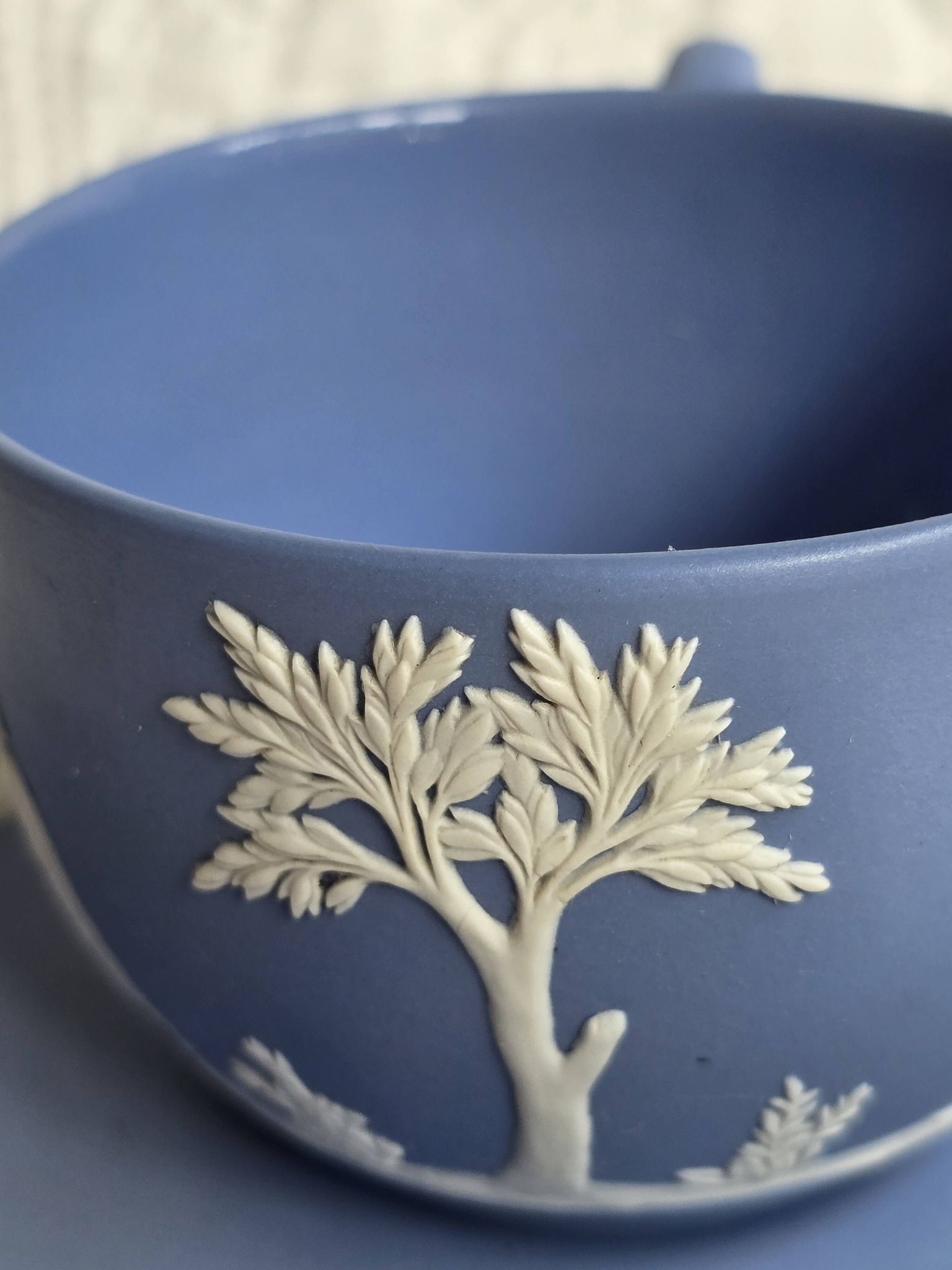 Service thé Wedgwood en biscuit bleu et blanc