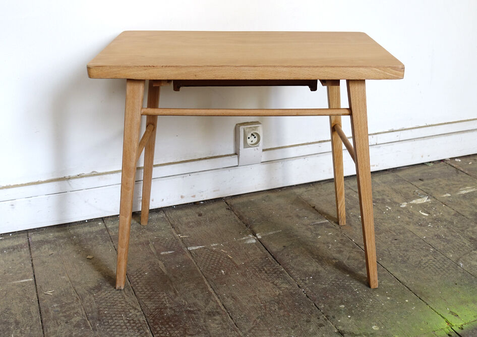 Bauman Children's Desk