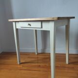 Farm table