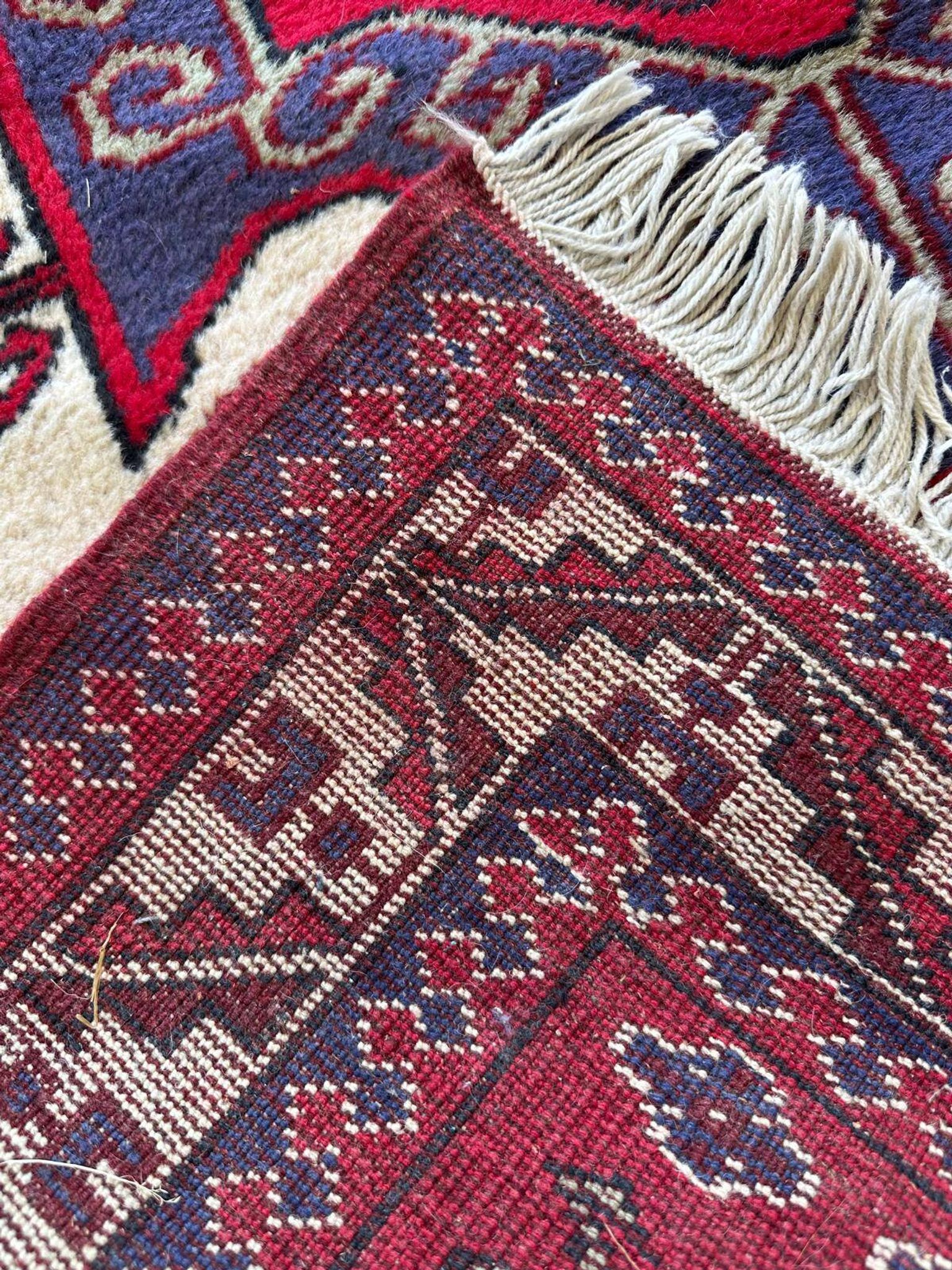 Handmade Persian rug 190cm x 100cm