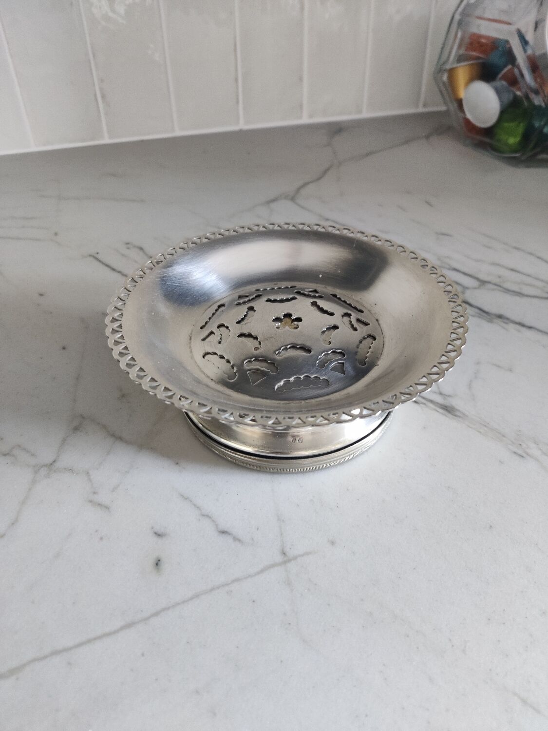 Butter dish