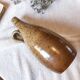 Bouteille poterie en grès beige