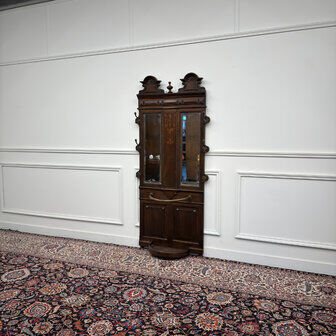 Classic English wardrobe coat rack