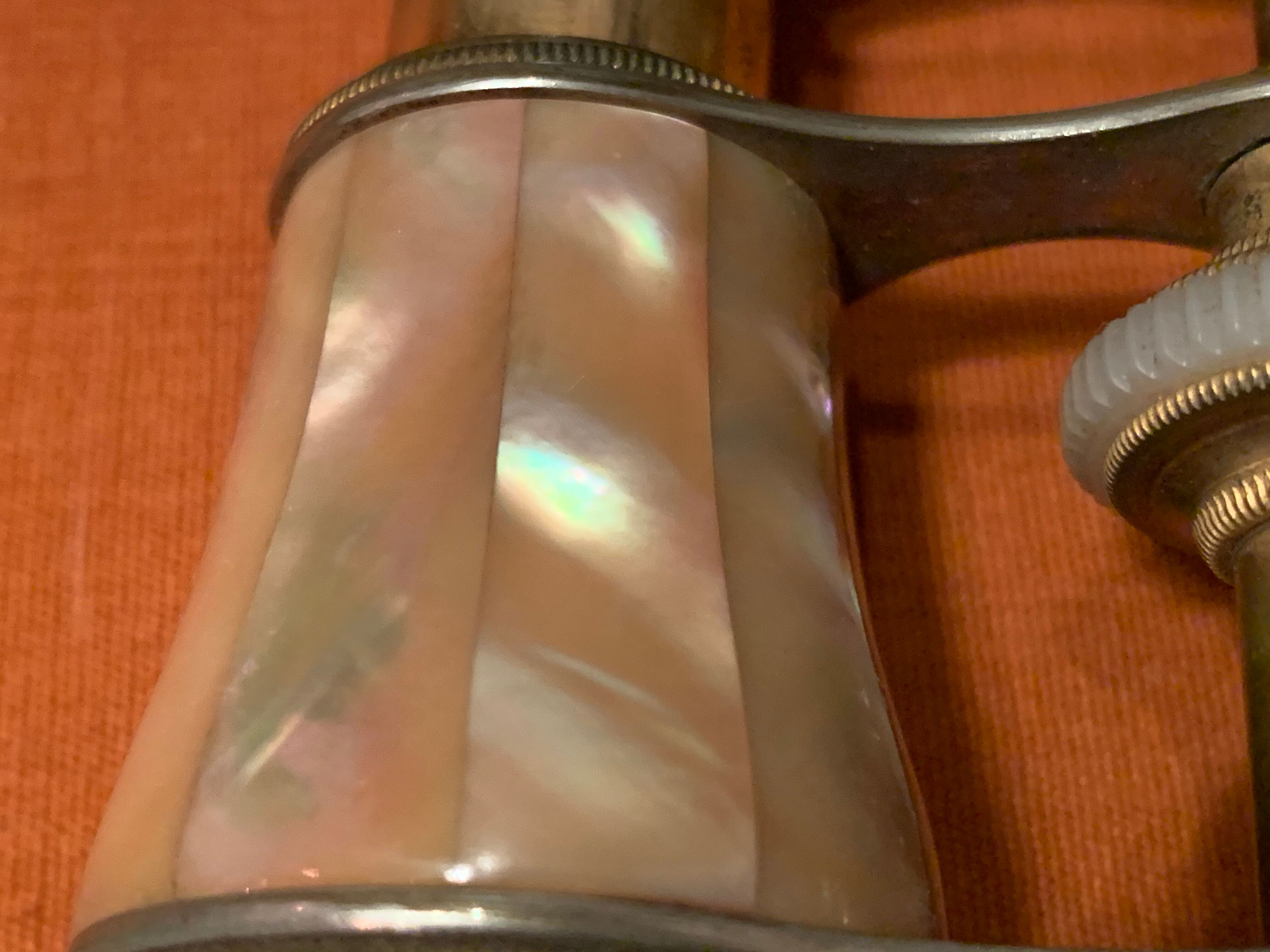 Mother-of-pearl theater binoculars