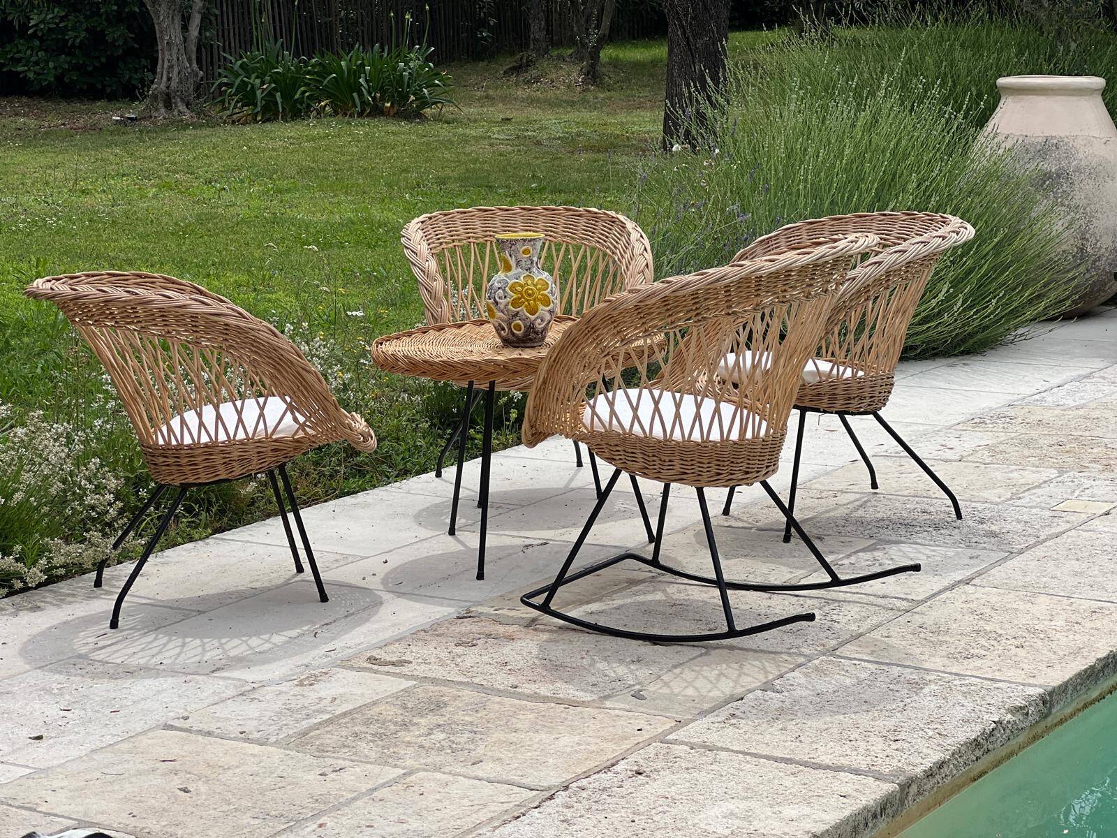 Ensemble de jardin en rotin vintage 1960